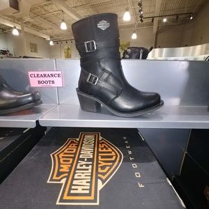 Meet your Posher, Arminta